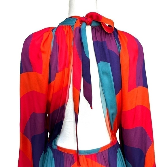 RHODE | Mai Open Back Dress - Picture 9 of 13